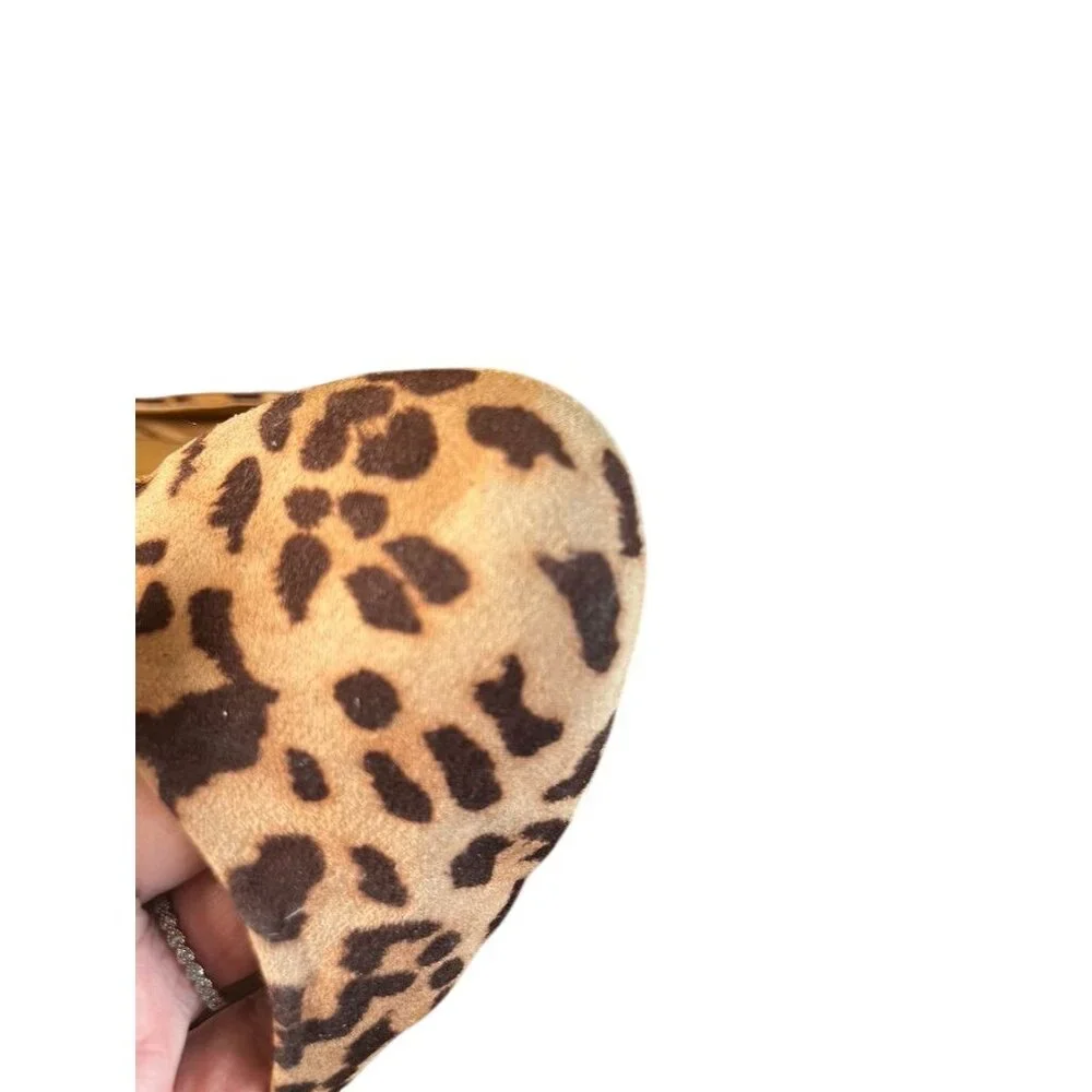 Torrid Animal Print Slip‎ On Flat Shoe Tan 10W Neutral Preppy Work Wear Artsy